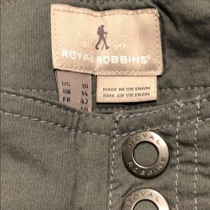 Capri Cargo type pants great for the outdoors